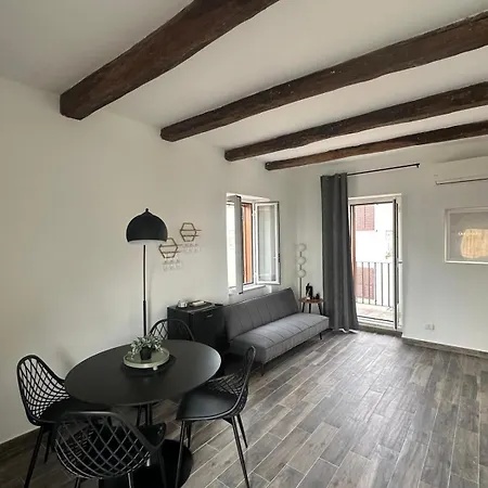 Sole & Boutique Norma